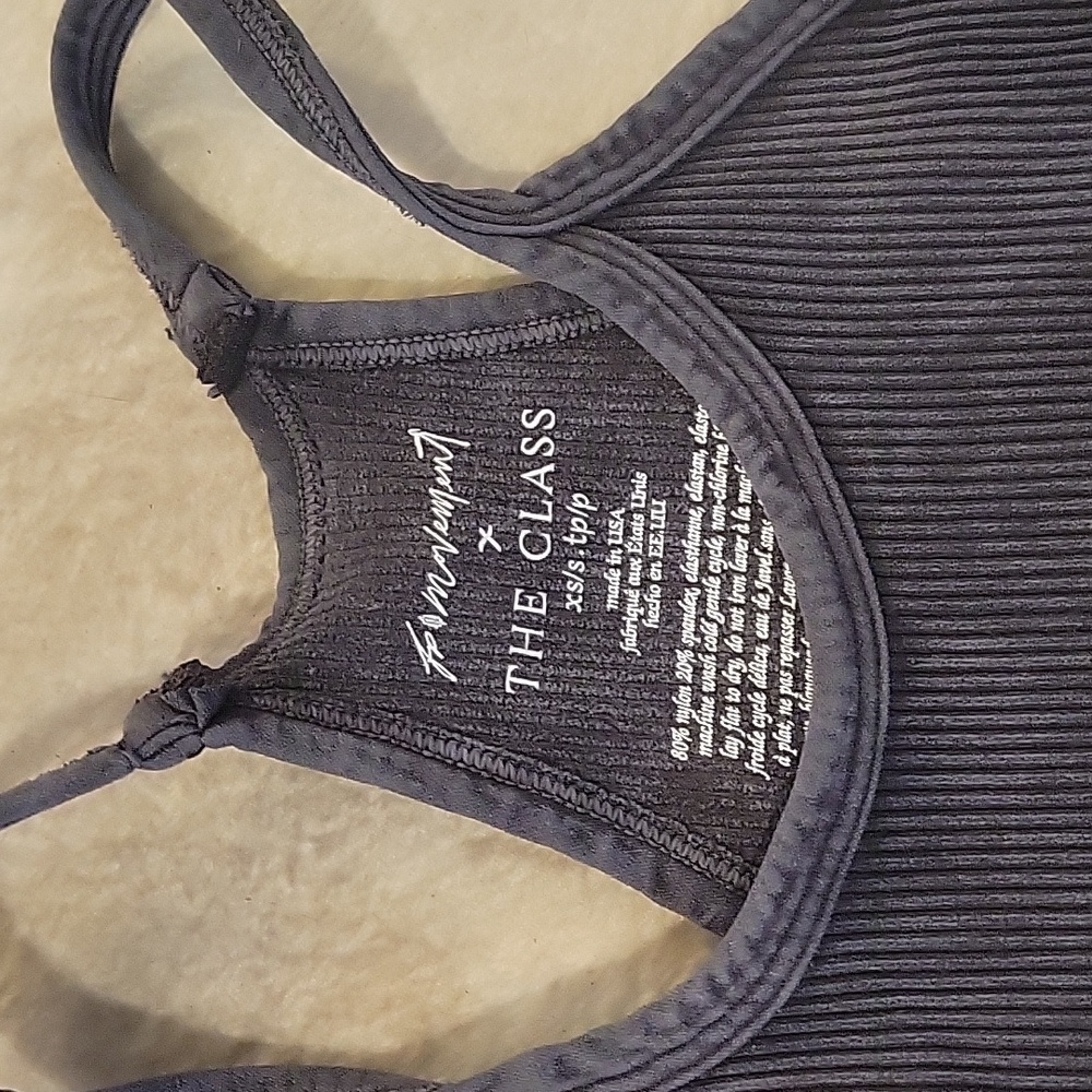 Free People Movement Happiness Runs Crop Tank Top Grey Mineral Wash XS/S NEW ir - Picture 2 of 4